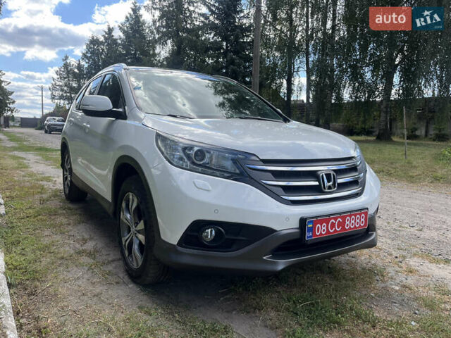 Белый Хонда СРВ, объемом двигателя 2.2 л и пробегом 250 тыс. км за 18799 $, фото 1 на Automoto.ua