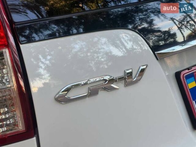 Белый Хонда СРВ, объемом двигателя 2.4 л и пробегом 169 тыс. км за 13980 $, фото 16 на Automoto.ua