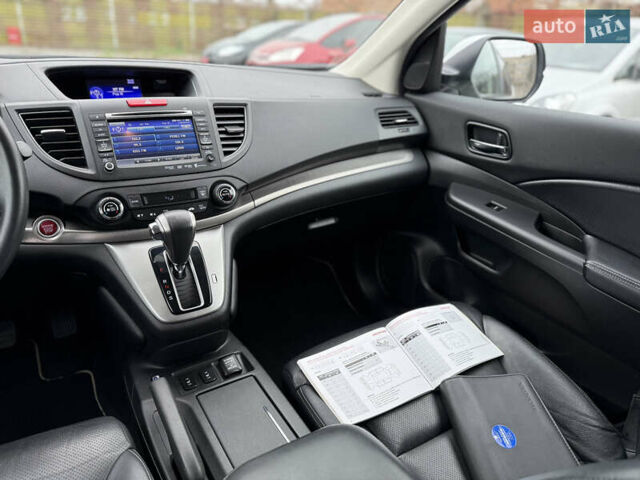 Белый Хонда СРВ, объемом двигателя 2.2 л и пробегом 110 тыс. км за 21950 $, фото 7 на Automoto.ua