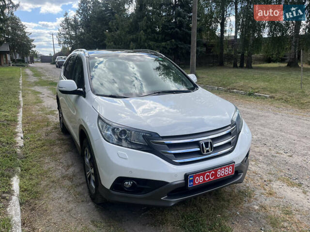 Белый Хонда СРВ, объемом двигателя 2.2 л и пробегом 250 тыс. км за 18799 $, фото 2 на Automoto.ua