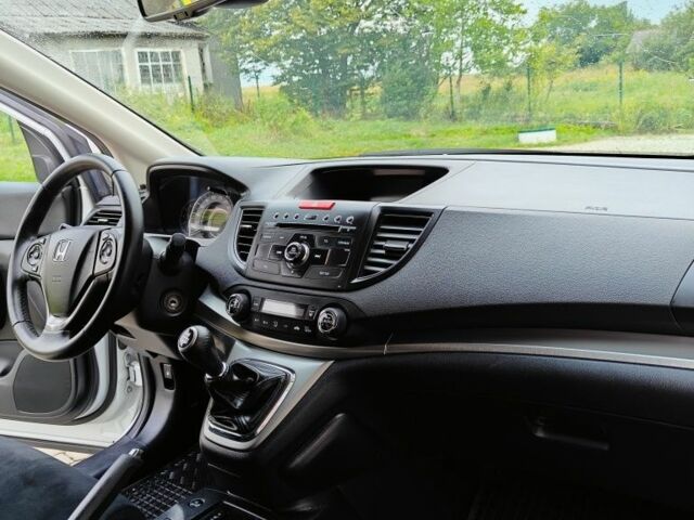 Білий Хонда СРВ, об'ємом двигуна 2.2 л та пробігом 250 тис. км за 14500 $, фото 22 на Automoto.ua