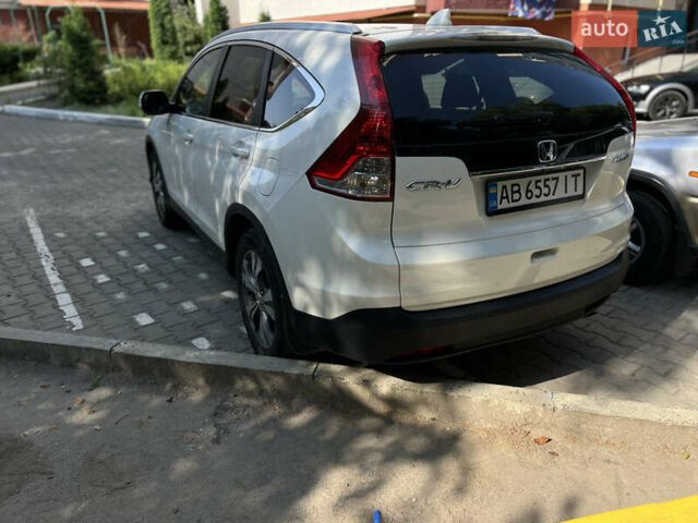 Белый Хонда СРВ, объемом двигателя 2.35 л и пробегом 222 тыс. км за 16100 $, фото 7 на Automoto.ua
