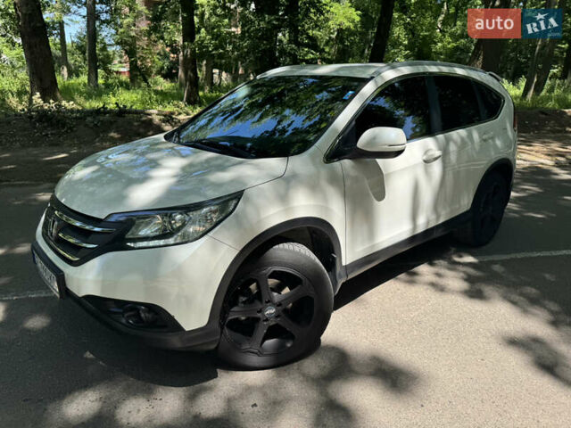 Белый Хонда СРВ, объемом двигателя 2.35 л и пробегом 200 тыс. км за 15500 $, фото 28 на Automoto.ua