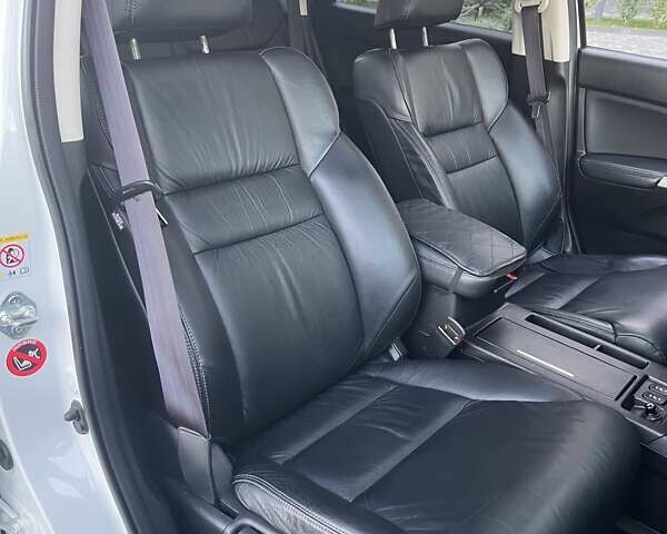 Білий Хонда СРВ, об'ємом двигуна 2.35 л та пробігом 179 тис. км за 16900 $, фото 39 на Automoto.ua