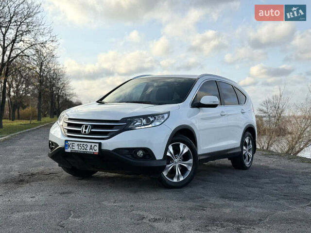 Белый Хонда СРВ, объемом двигателя 2.35 л и пробегом 167 тыс. км за 15500 $, фото 1 на Automoto.ua