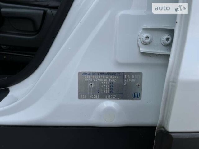 Белый Хонда СРВ, объемом двигателя 2.2 л и пробегом 201 тыс. км за 16800 $, фото 54 на Automoto.ua