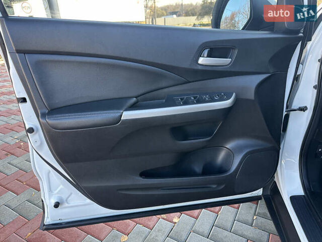 Белый Хонда СРВ, объемом двигателя 2.35 л и пробегом 200 тыс. км за 16800 $, фото 11 на Automoto.ua