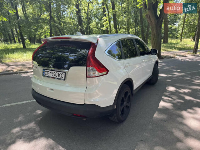 Белый Хонда СРВ, объемом двигателя 2.35 л и пробегом 200 тыс. км за 15500 $, фото 3 на Automoto.ua