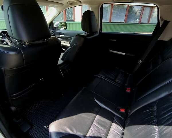 Белый Хонда СРВ, объемом двигателя 2.35 л и пробегом 200 тыс. км за 16000 $, фото 12 на Automoto.ua