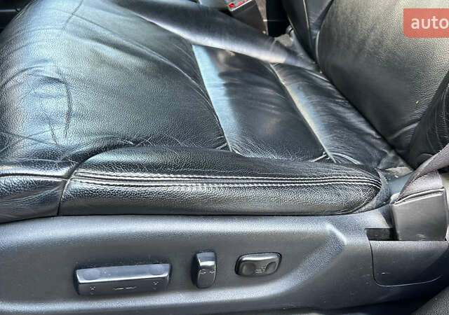 Белый Хонда СРВ, объемом двигателя 2.35 л и пробегом 222 тыс. км за 16100 $, фото 19 на Automoto.ua