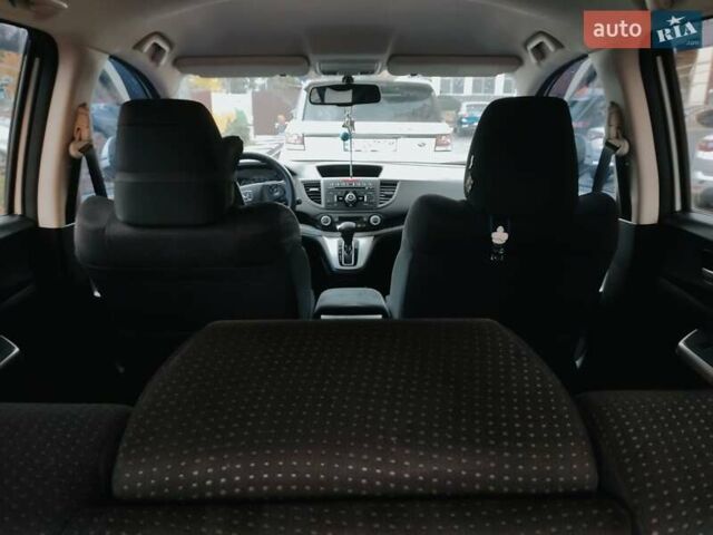 Белый Хонда СРВ, объемом двигателя 2.35 л и пробегом 94 тыс. км за 18200 $, фото 8 на Automoto.ua