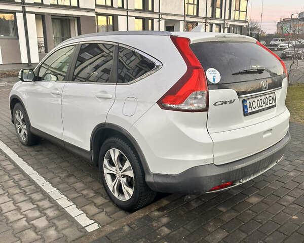 Белый Хонда СРВ, объемом двигателя 2.2 л и пробегом 152 тыс. км за 18750 $, фото 6 на Automoto.ua