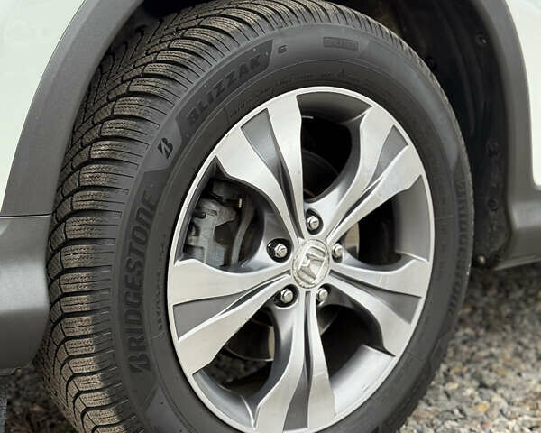 Белый Хонда СРВ, объемом двигателя 2.2 л и пробегом 110 тыс. км за 21950 $, фото 34 на Automoto.ua