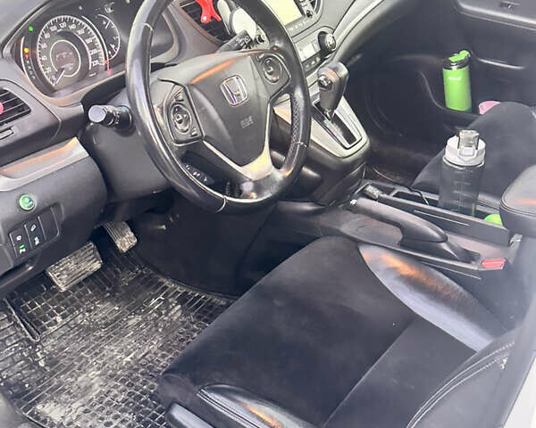 Белый Хонда СРВ, объемом двигателя 2.2 л и пробегом 152 тыс. км за 18750 $, фото 14 на Automoto.ua