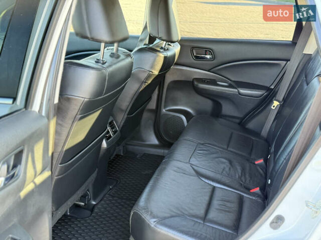 Белый Хонда СРВ, объемом двигателя 2.2 л и пробегом 254 тыс. км за 16950 $, фото 38 на Automoto.ua