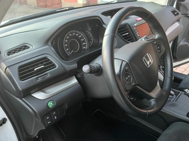 Белый Хонда СРВ, объемом двигателя 2 л и пробегом 121 тыс. км за 7500 $, фото 22 на Automoto.ua