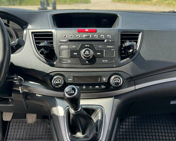 Белый Хонда СРВ, объемом двигателя 2.2 л и пробегом 210 тыс. км за 15999 $, фото 13 на Automoto.ua