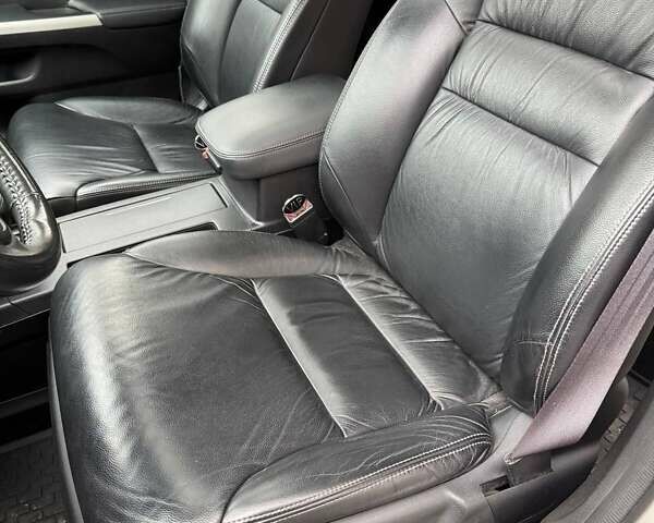 Белый Хонда СРВ, объемом двигателя 2.35 л и пробегом 76 тыс. км за 21000 $, фото 10 на Automoto.ua