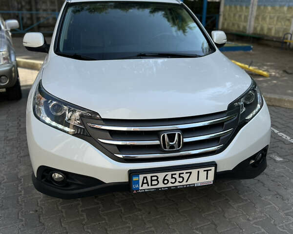 Белый Хонда СРВ, объемом двигателя 2.35 л и пробегом 222 тыс. км за 16100 $, фото 10 на Automoto.ua