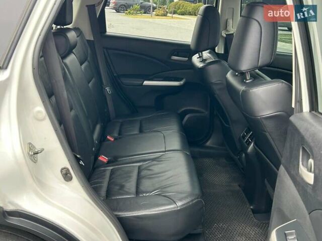 Білий Хонда СРВ, об'ємом двигуна 2.35 л та пробігом 179 тис. км за 16900 $, фото 37 на Automoto.ua