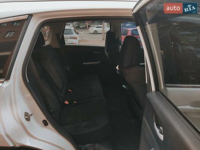 Белый Хонда СРВ, объемом двигателя 2.35 л и пробегом 94 тыс. км за 18200 $, фото 19 на Automoto.ua