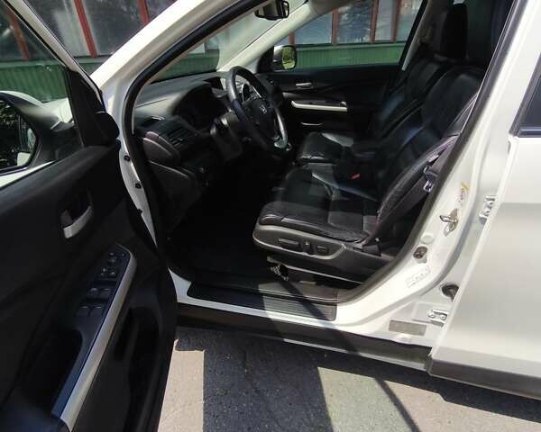 Белый Хонда СРВ, объемом двигателя 2.35 л и пробегом 200 тыс. км за 16000 $, фото 11 на Automoto.ua