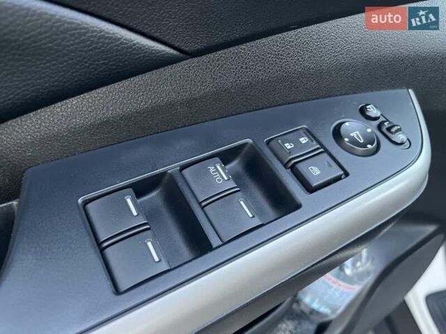 Білий Хонда СРВ, об'ємом двигуна 2.35 л та пробігом 179 тис. км за 16900 $, фото 47 на Automoto.ua