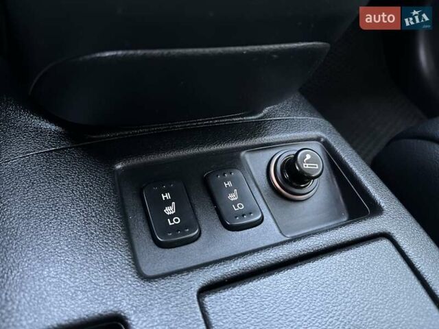 Білий Хонда СРВ, об'ємом двигуна 2.35 л та пробігом 178 тис. км за 16900 $, фото 34 на Automoto.ua