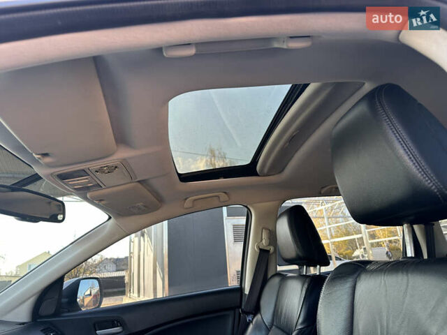 Белый Хонда СРВ, объемом двигателя 2.35 л и пробегом 200 тыс. км за 16800 $, фото 26 на Automoto.ua