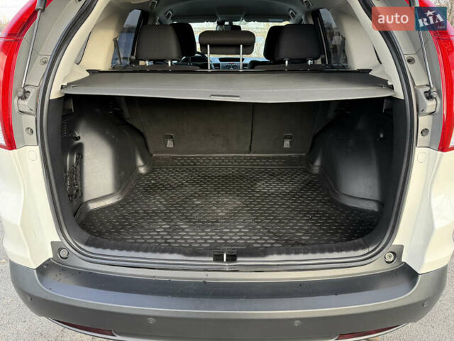 Белый Хонда СРВ, объемом двигателя 2.35 л и пробегом 167 тыс. км за 15500 $, фото 31 на Automoto.ua