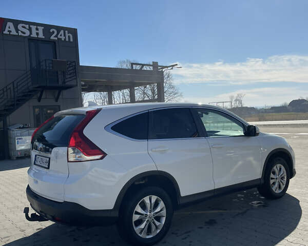 Белый Хонда СРВ, объемом двигателя 2.2 л и пробегом 130 тыс. км за 17300 $, фото 3 на Automoto.ua