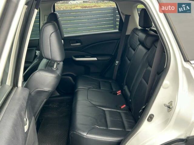 Білий Хонда СРВ, об'ємом двигуна 2.35 л та пробігом 179 тис. км за 16900 $, фото 32 на Automoto.ua