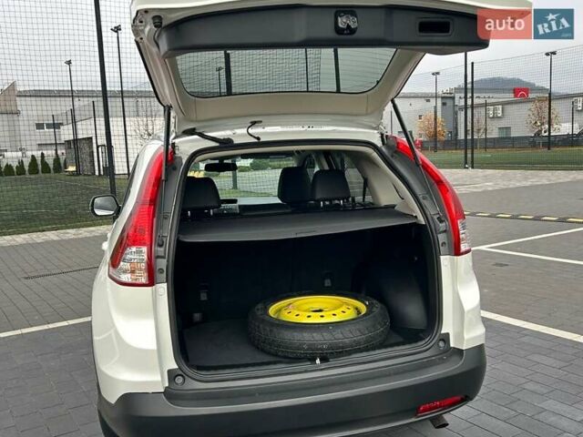 Білий Хонда СРВ, об'ємом двигуна 2.35 л та пробігом 179 тис. км за 16900 $, фото 30 на Automoto.ua