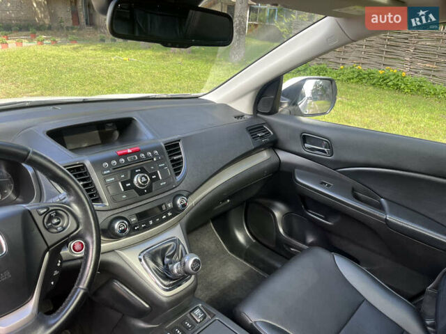Белый Хонда СРВ, объемом двигателя 2.2 л и пробегом 250 тыс. км за 18799 $, фото 33 на Automoto.ua