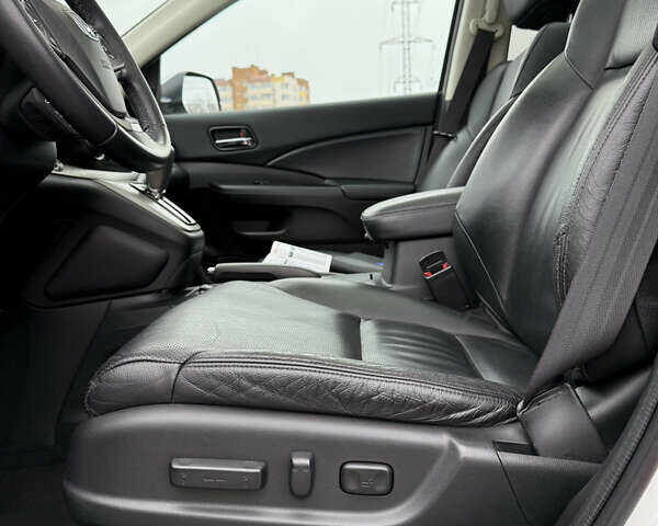 Белый Хонда СРВ, объемом двигателя 2.2 л и пробегом 110 тыс. км за 21950 $, фото 15 на Automoto.ua