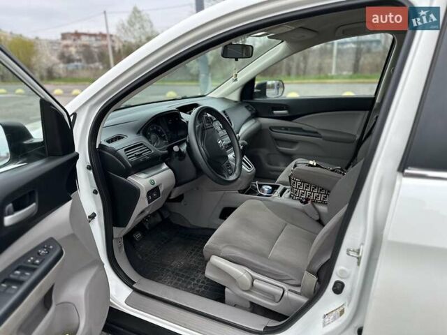 Белый Хонда СРВ, объемом двигателя 2.4 л и пробегом 250 тыс. км за 16200 $, фото 14 на Automoto.ua