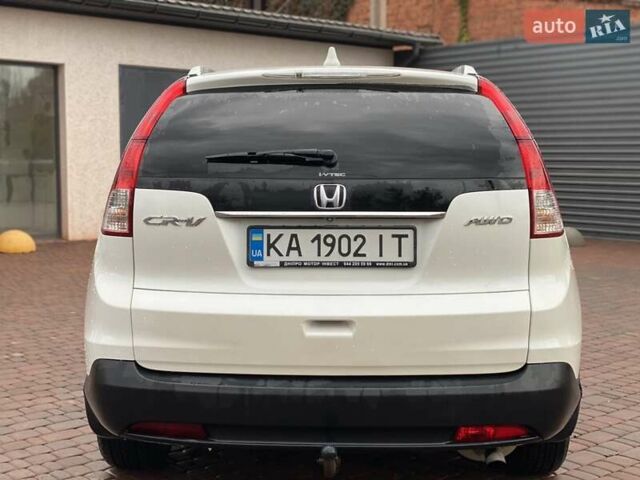 Білий Хонда СРВ, об'ємом двигуна 2.4 л та пробігом 154 тис. км за 14700 $, фото 24 на Automoto.ua