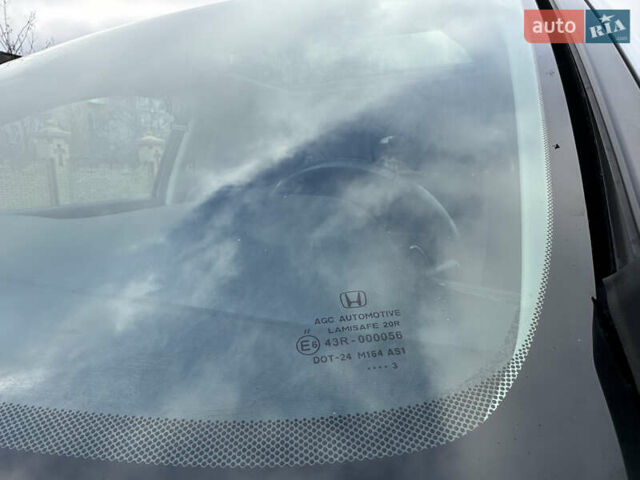 Білий Хонда СРВ, об'ємом двигуна 2.2 л та пробігом 181 тис. км за 20300 $, фото 16 на Automoto.ua