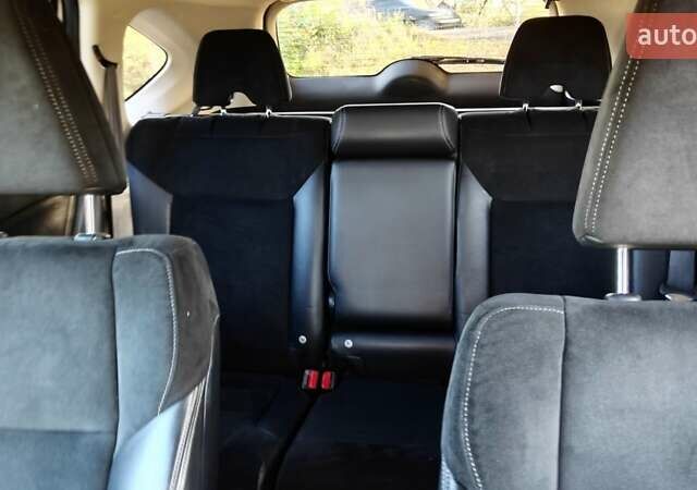 Белый Хонда СРВ, объемом двигателя 2.2 л и пробегом 260 тыс. км за 14700 $, фото 11 на Automoto.ua