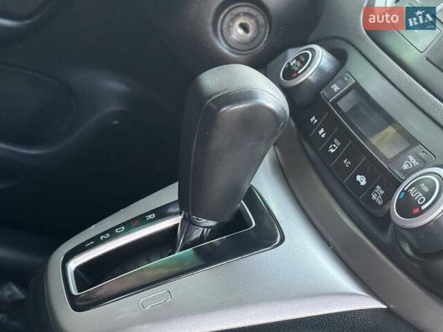 Белый Хонда СРВ, объемом двигателя 2.4 л и пробегом 169 тыс. км за 13980 $, фото 40 на Automoto.ua