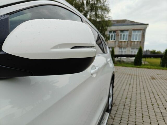 Білий Хонда СРВ, об'ємом двигуна 2.2 л та пробігом 250 тис. км за 14500 $, фото 21 на Automoto.ua