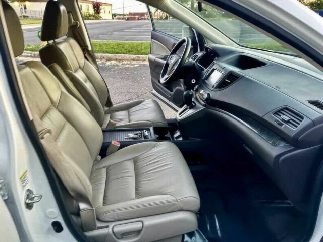 Білий Хонда СРВ, об'ємом двигуна 2.4 л та пробігом 81 тис. км за 6500 $, фото 8 на Automoto.ua