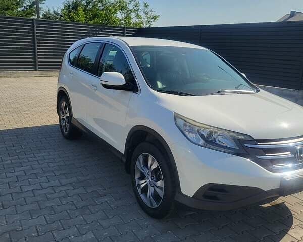 Белый Хонда СРВ, объемом двигателя 2.4 л и пробегом 160 тыс. км за 17499 $, фото 1 на Automoto.ua