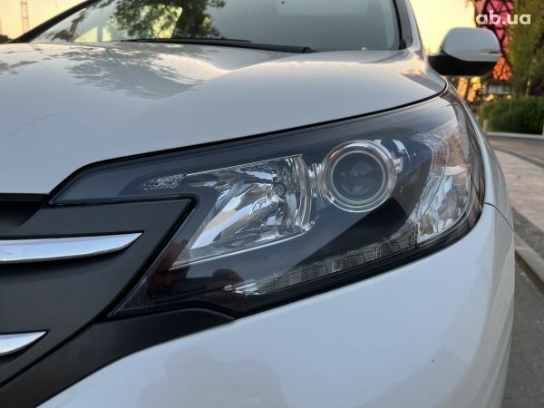 Белый Хонда СРВ, объемом двигателя 2.4 л и пробегом 0 тыс. км за 16900 $, фото 5 на Automoto.ua