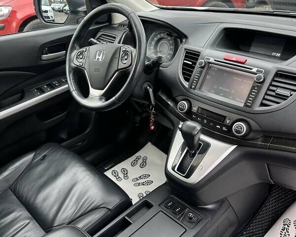 Белый Хонда СРВ, объемом двигателя 2.4 л и пробегом 185 тыс. км за 18000 $, фото 18 на Automoto.ua