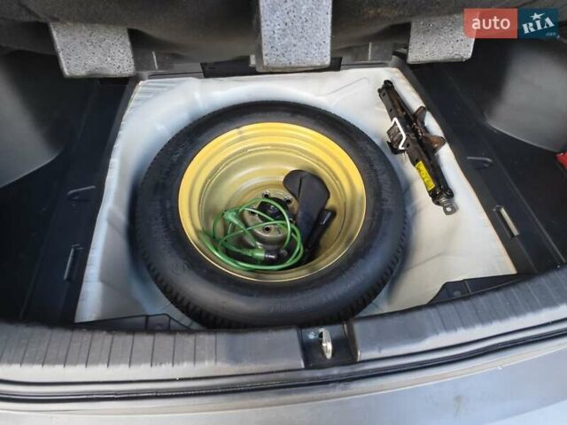 Білий Хонда СРВ, об'ємом двигуна 2.2 л та пробігом 280 тис. км за 15700 $, фото 24 на Automoto.ua