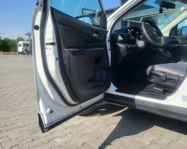 Белый Хонда СРВ, объемом двигателя 2.4 л и пробегом 160 тыс. км за 17499 $, фото 16 на Automoto.ua