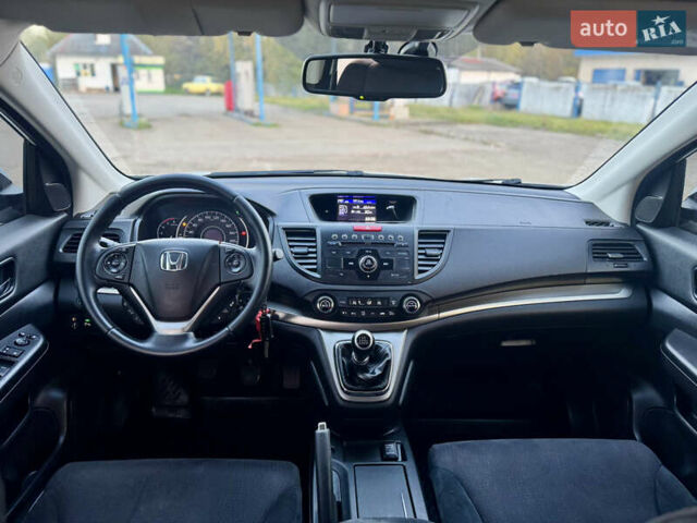Хонда СРВ 2014 в Калуше на Automoto.ua Белый Хонда СРВ, объемом двигателя 1.6 л и пробегом 191 тыс. км за 14900 $, фото 38 на Automoto.ua
