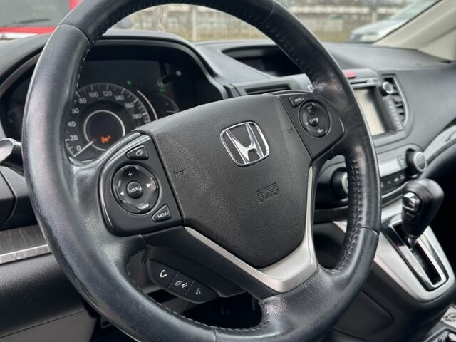 Белый Хонда СРВ, объемом двигателя 2.4 л и пробегом 288 тыс. км за 18000 $, фото 6 на Automoto.ua