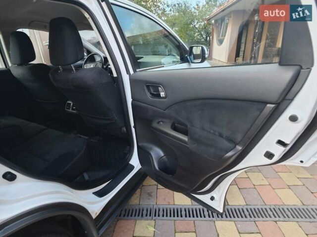 Білий Хонда СРВ, об'ємом двигуна 2.2 л та пробігом 280 тис. км за 15700 $, фото 23 на Automoto.ua